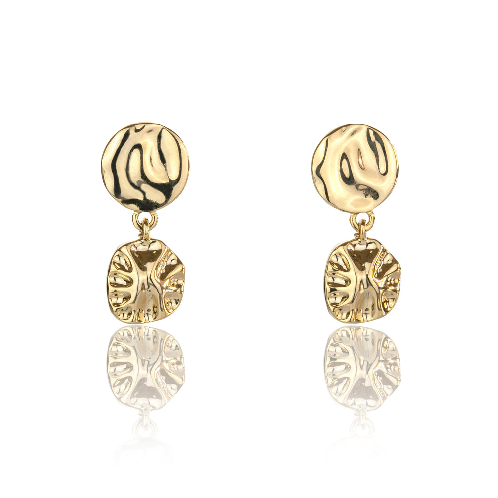 Small Raindrops in Gold Earrings
